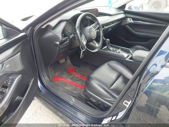 Продажа на аукционе авто 2021 Mazda 3 Premium, vin: JM1BPADLXM1324149, номер лота: 12712102
