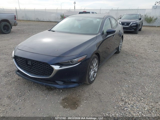 Продажа на аукционе авто 2021 Mazda 3 Premium, vin: JM1BPADLXM1324149, номер лота: 12712102