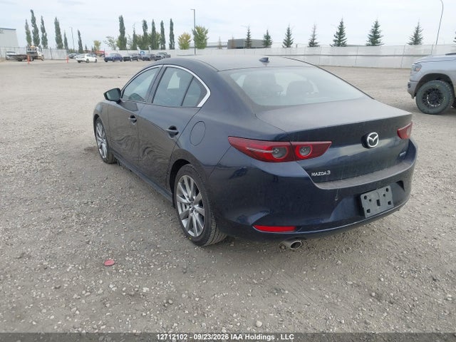 Продажа на аукционе авто 2021 Mazda 3 Premium, vin: JM1BPADLXM1324149, номер лота: 12712102
