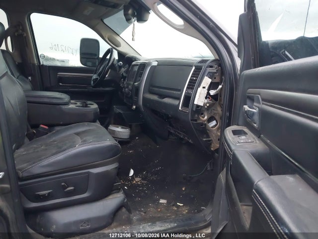 RAM 3500 Laramie 2018 3C63R3JL6JG229669 Image 5