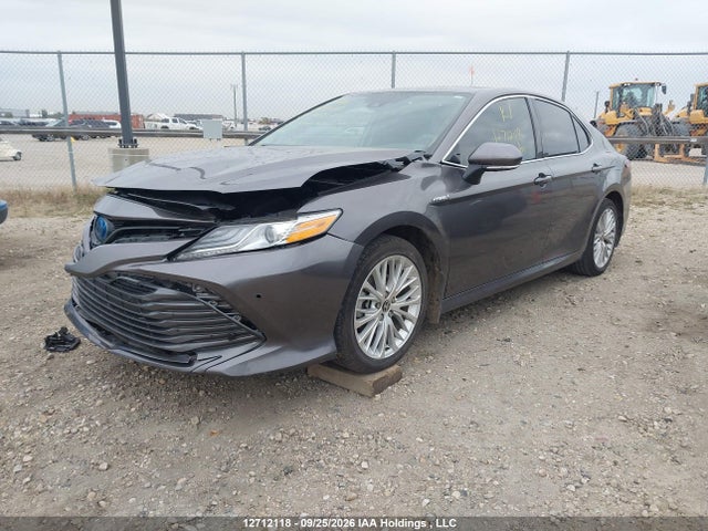 4T1B21HK0LU014827 Toyota Camry Xle/se