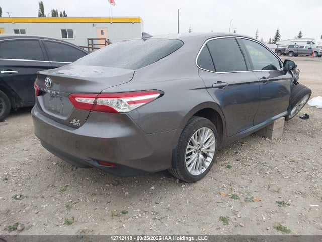 4T1B21HK0LU014827 Toyota Camry Xle/se