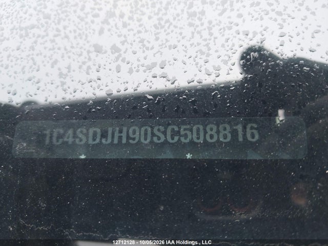 2025 Dodge Durango Srt Hellcat მანქანა იყიდება აუქციონზე, vin: 1C4SDJH90SC508816, აუქციონის ნომერი: 12712128