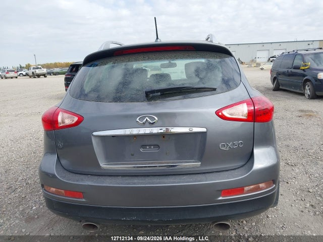 JN1BJ0HRXFM770915 Infiniti QX50