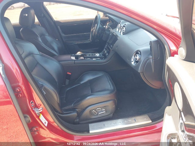 SAJXJ1CD3F8V90058 Jaguar Xj 3.0l Premium Luxury