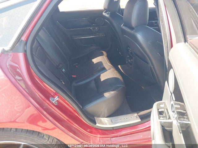 SAJXJ1CD3F8V90058 Jaguar Xj 3.0l Premium Luxury