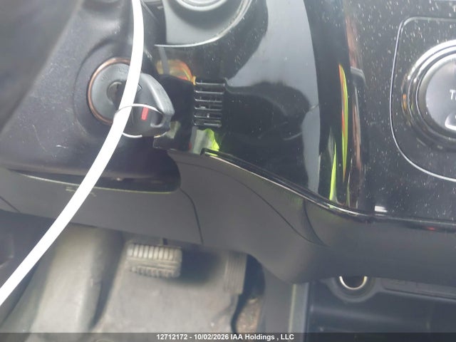 JA4AZ2A39FZ600433 Mitsubishi Outlander Es
