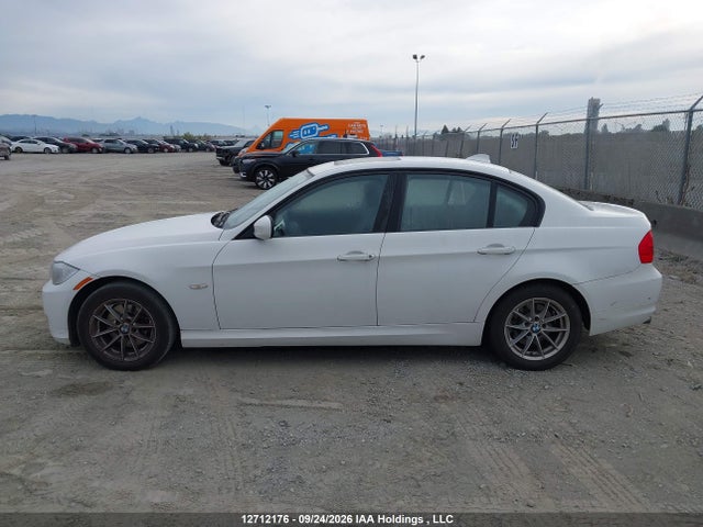 Aukcja sprzedaży 2011 Bmw 323 I, vin: WBAPG7C59BA794937, numer aukcji: 12712176