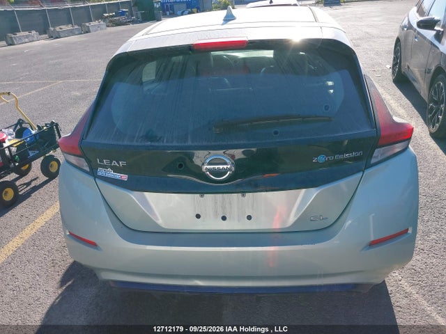 12712179 :رقم المزاد ، 1N4AZ1CP7JC310418 vin ، 2018 Nissan Leaf S/sl/sv مزاد بيع