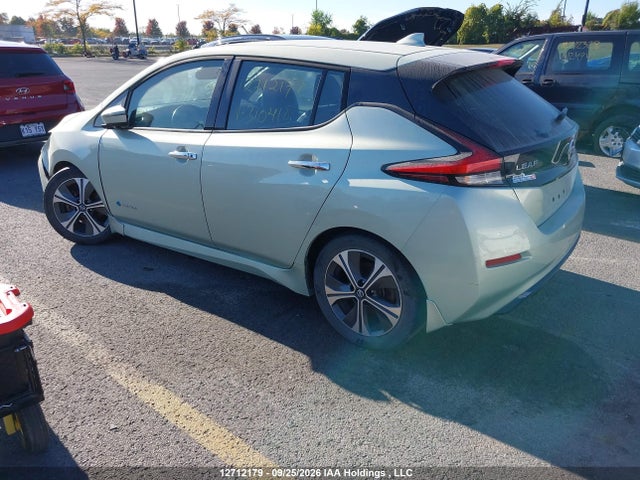 12712179 :رقم المزاد ، 1N4AZ1CP7JC310418 vin ، 2018 Nissan Leaf S/sl/sv مزاد بيع
