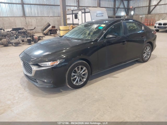 JM1BPACM2R1719217 Mazda 3 Preferred