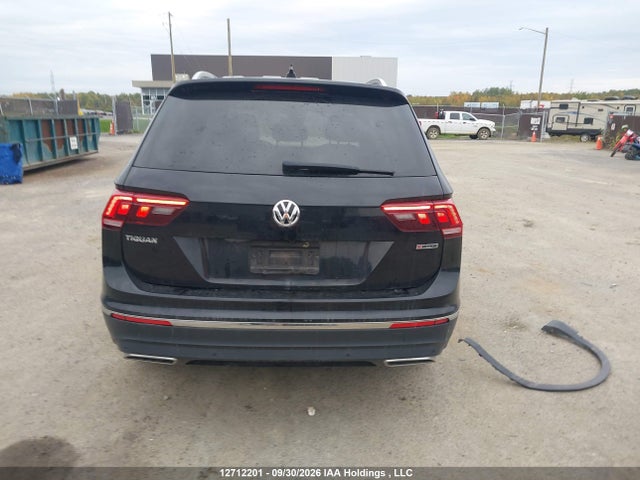 Продаж на аукціоні авто 2021 Volkswagen Tiguan, vin: 3VV4B7AX4MM067141, номер лоту: 12712201