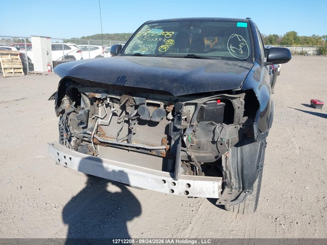 2011 Toyota 4runner მანქანა იყიდება აუქციონზე, vin: JTEBU5JR0B5065083, აუქციონის ნომერი: 12712208