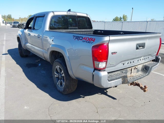5TFDZ5BN1HX026106 Toyota Tacoma Dbl Cab/sr5/trd Sport/or