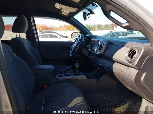 5TFDZ5BN1HX026106 Toyota Tacoma Dbl Cab/sr5/trd Sport/or