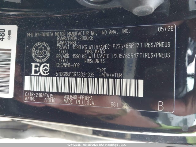 5TDGRKEC6TS321335 Toyota SIENNA LE