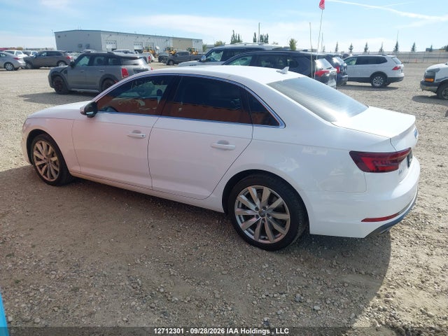 12712301 :رقم المزاد ، WAUANAF4XKA010132 vin ، 2019 Audi A4 Komfort مزاد بيع