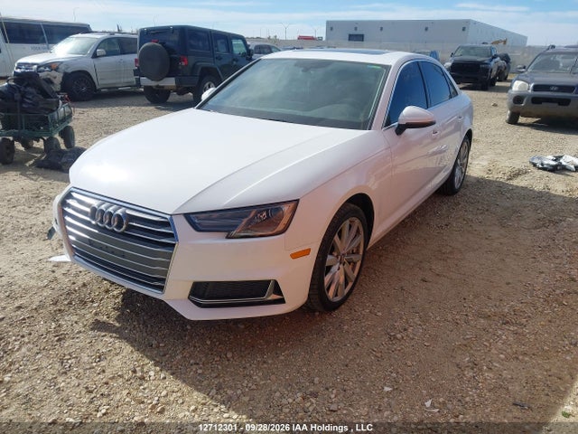 12712301 :رقم المزاد ، WAUANAF4XKA010132 vin ، 2019 Audi A4 Komfort مزاد بيع