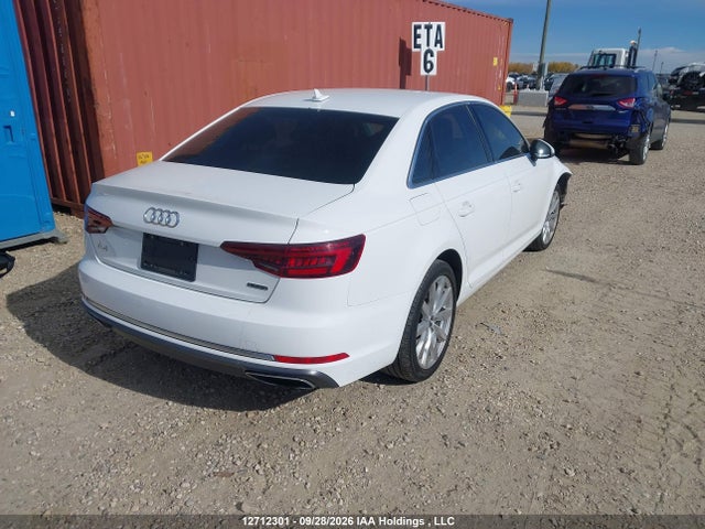 12712301 :رقم المزاد ، WAUANAF4XKA010132 vin ، 2019 Audi A4 Komfort مزاد بيع
