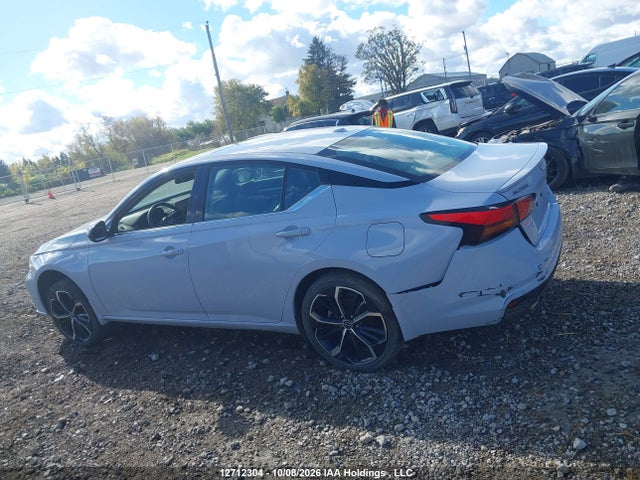 1N4BL4CW9PN389456 Nissan Altima