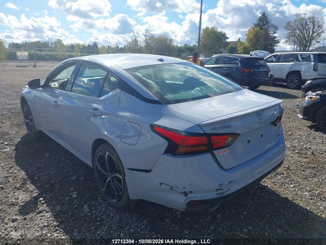 1N4BL4CW9PN389456 Nissan Altima