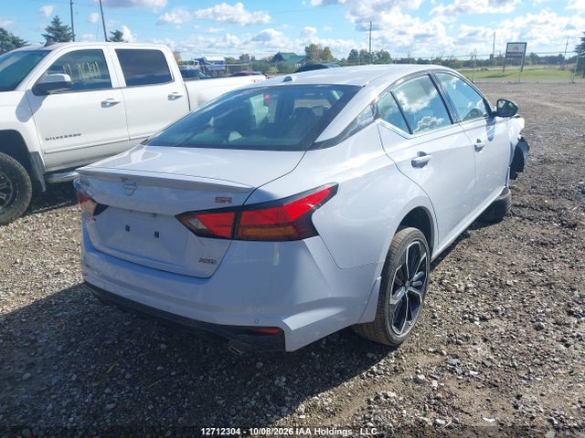 1N4BL4CW9PN389456 Nissan Altima