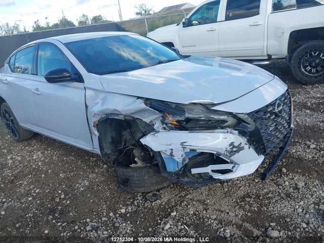 1N4BL4CW9PN389456 Nissan Altima