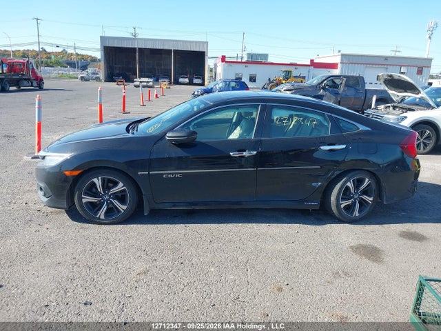 Honda Civic Touring 2018 2HGFC1F90JH104581 Image 14