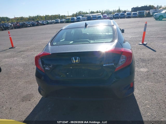 Honda Civic Touring 2018 2HGFC1F90JH104581 Image 16