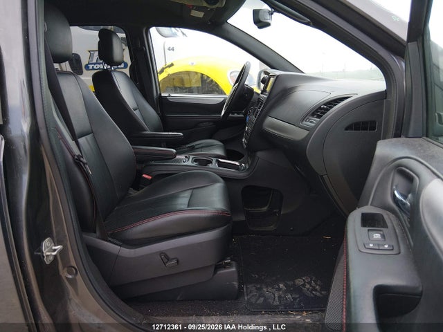 2018 Dodge Grand Caravan Gt მანქანა იყიდება აუქციონზე, vin: 2C4RDGEG8JR242813, აუქციონის ნომერი: 12712361