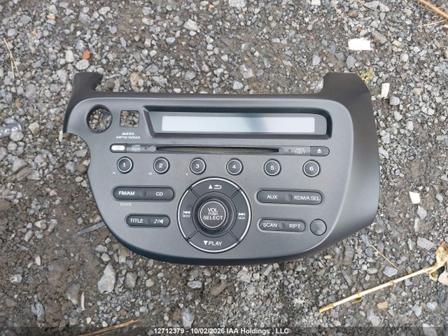 2014 Honda Fit Sport მანქანა იყიდება აუქციონზე, vin: LUCGE8H70E3004051, აუქციონის ნომერი: 12712379
