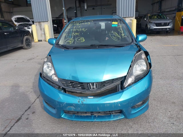 2014 Honda Fit Sport მანქანა იყიდება აუქციონზე, vin: LUCGE8H70E3004051, აუქციონის ნომერი: 12712379