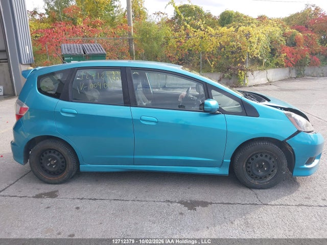 2014 Honda Fit Sport მანქანა იყიდება აუქციონზე, vin: LUCGE8H70E3004051, აუქციონის ნომერი: 12712379