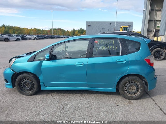 2014 Honda Fit Sport მანქანა იყიდება აუქციონზე, vin: LUCGE8H70E3004051, აუქციონის ნომერი: 12712379
