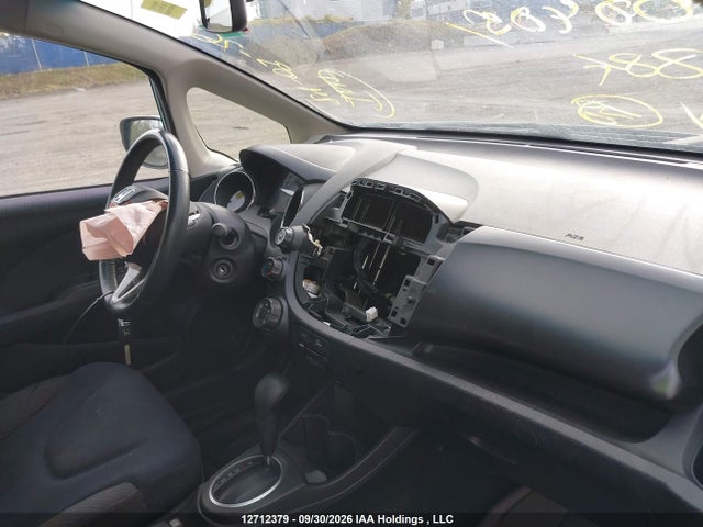 2014 Honda Fit Sport მანქანა იყიდება აუქციონზე, vin: LUCGE8H70E3004051, აუქციონის ნომერი: 12712379