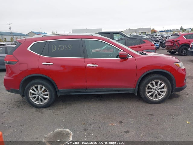 12712381 :رقم المزاد ، 5N1AT2MV4HC870093 vin ، 2017 Nissan Rogue S/sl Platinum/sv مزاد بيع