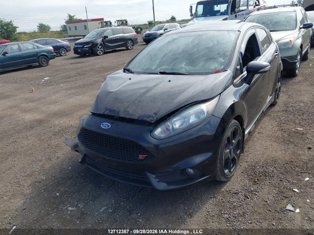 12712387 :رقم المزاد ، 3FADP4GX0JM115998 vin ، 2018 Ford Fiesta St مزاد بيع