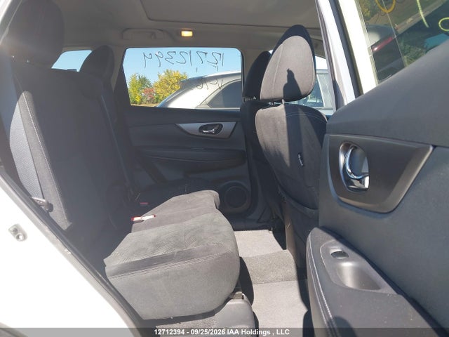5N1AT2MV4EC763850 Nissan ROGUE SV