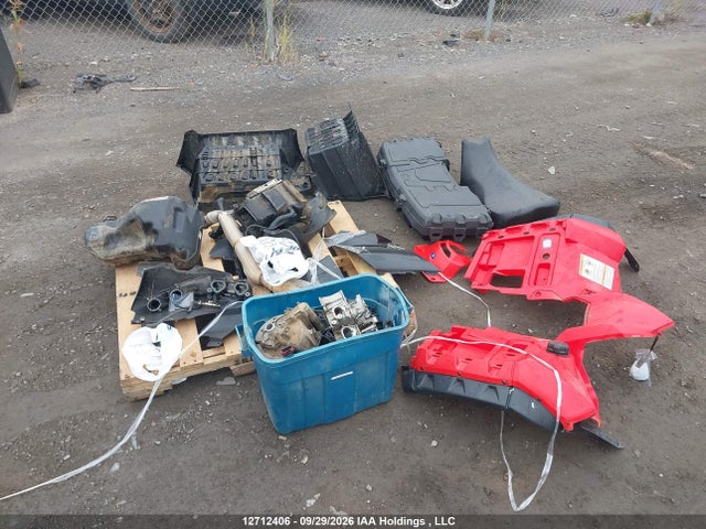 12712406 :رقم المزاد ، 4XADX85A8BA023835 vin ، 2011 Polaris Sportsman 850/xp-eps مزاد بيع