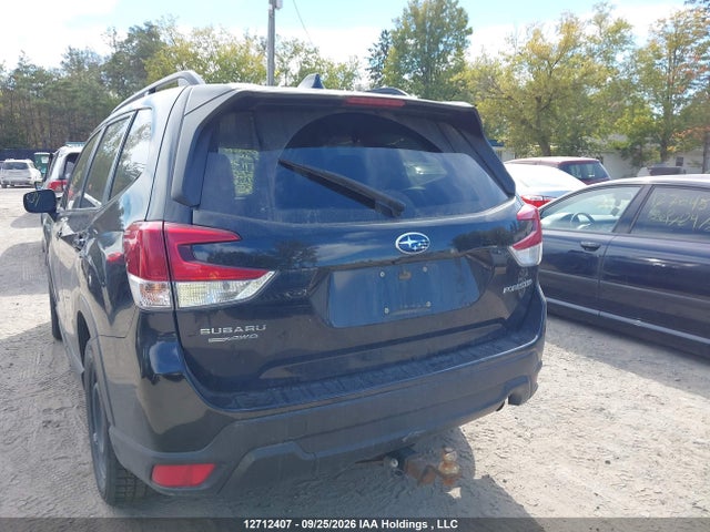 Продажа на аукционе авто 2019 Subaru Forester Premium, vin: JF2SKEDC2KH570236, номер лота: 12712407
