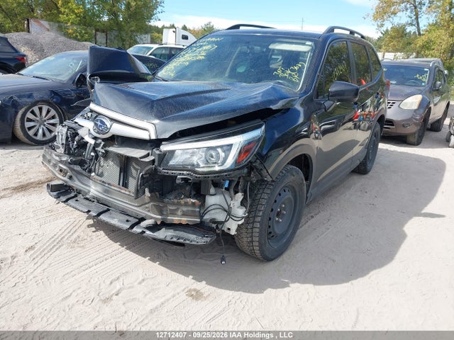 Продажа на аукционе авто 2019 Subaru Forester Premium, vin: JF2SKEDC2KH570236, номер лота: 12712407