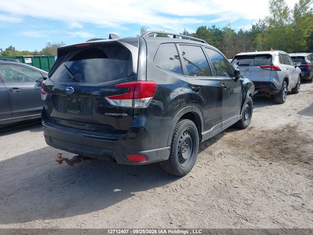 Продажа на аукционе авто 2019 Subaru Forester Premium, vin: JF2SKEDC2KH570236, номер лота: 12712407