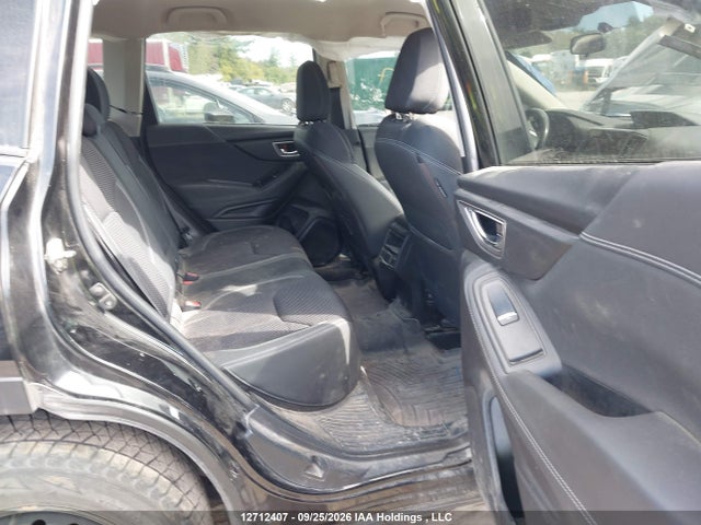 Продажа на аукционе авто 2019 Subaru Forester Premium, vin: JF2SKEDC2KH570236, номер лота: 12712407