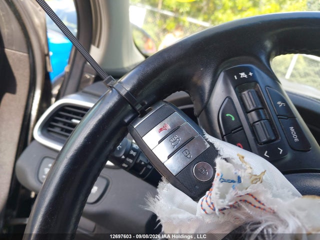 5XYPGDA56GG064639 KIA Sorento 3.3l Lx +