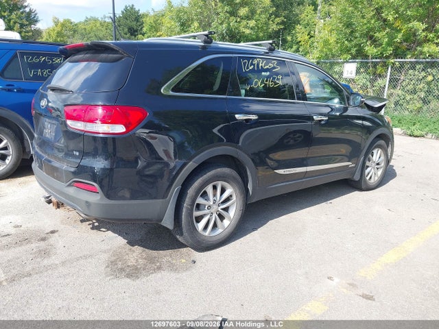 5XYPGDA56GG064639 KIA Sorento 3.3l Lx +