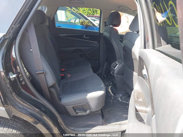 5XYPGDA56GG064639 KIA Sorento 3.3l Lx +