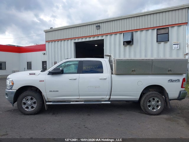 12712481 :رقم المزاد ، 3C6UR5JJ5LG310308 vin ، 2020 Ram 2500 Big Horn مزاد بيع