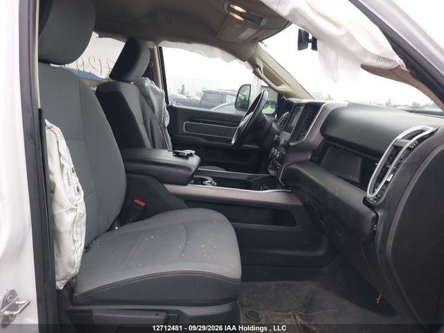 12712481 :رقم المزاد ، 3C6UR5JJ5LG310308 vin ، 2020 Ram 2500 Big Horn مزاد بيع