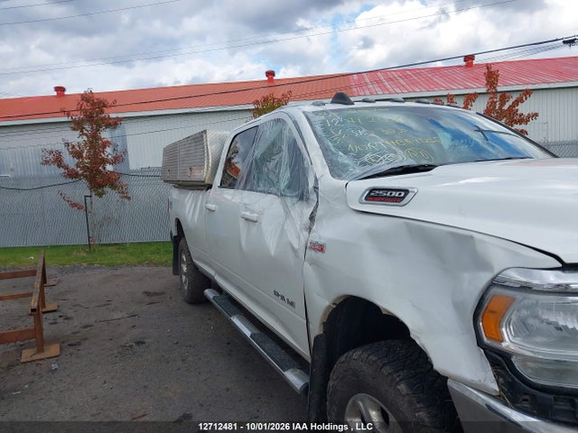 12712481 :رقم المزاد ، 3C6UR5JJ5LG310308 vin ، 2020 Ram 2500 Big Horn مزاد بيع