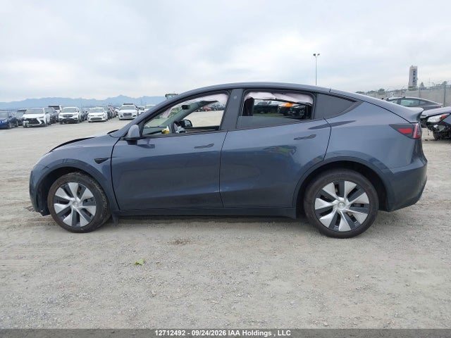 Tesla Model Y 2023 7SAYGDEE3PF771643 Image 13